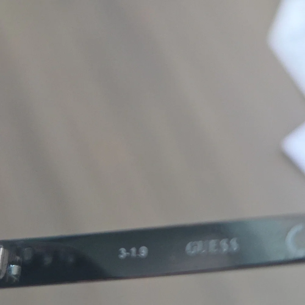 Women's Guess Black Sunglasses